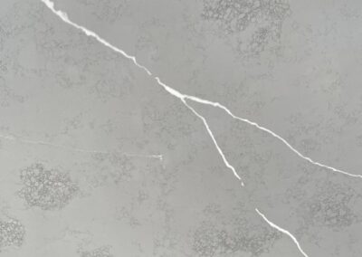 Calacatta Light Grey Quartz 26" x 110" | 6" x 110" Backsplash